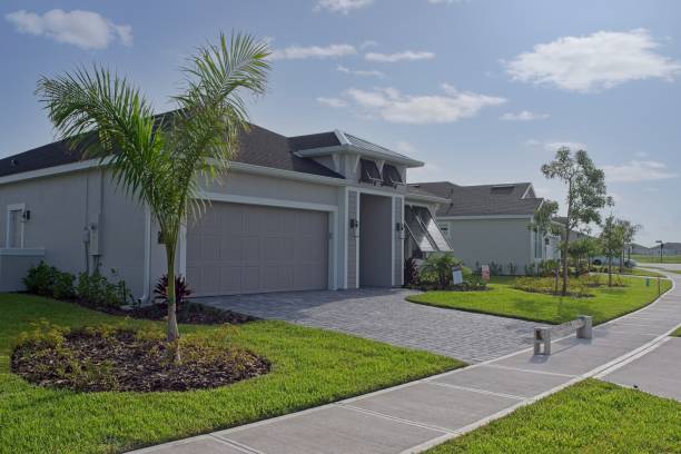 Best Driveway Borders and Edging Pavers in Saxonburg, PA